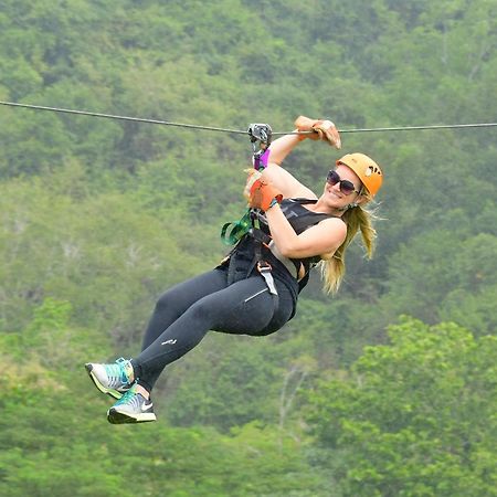 Quebrada GanadoCarara Adventure Park住宿加早餐旅馆 外观 照片