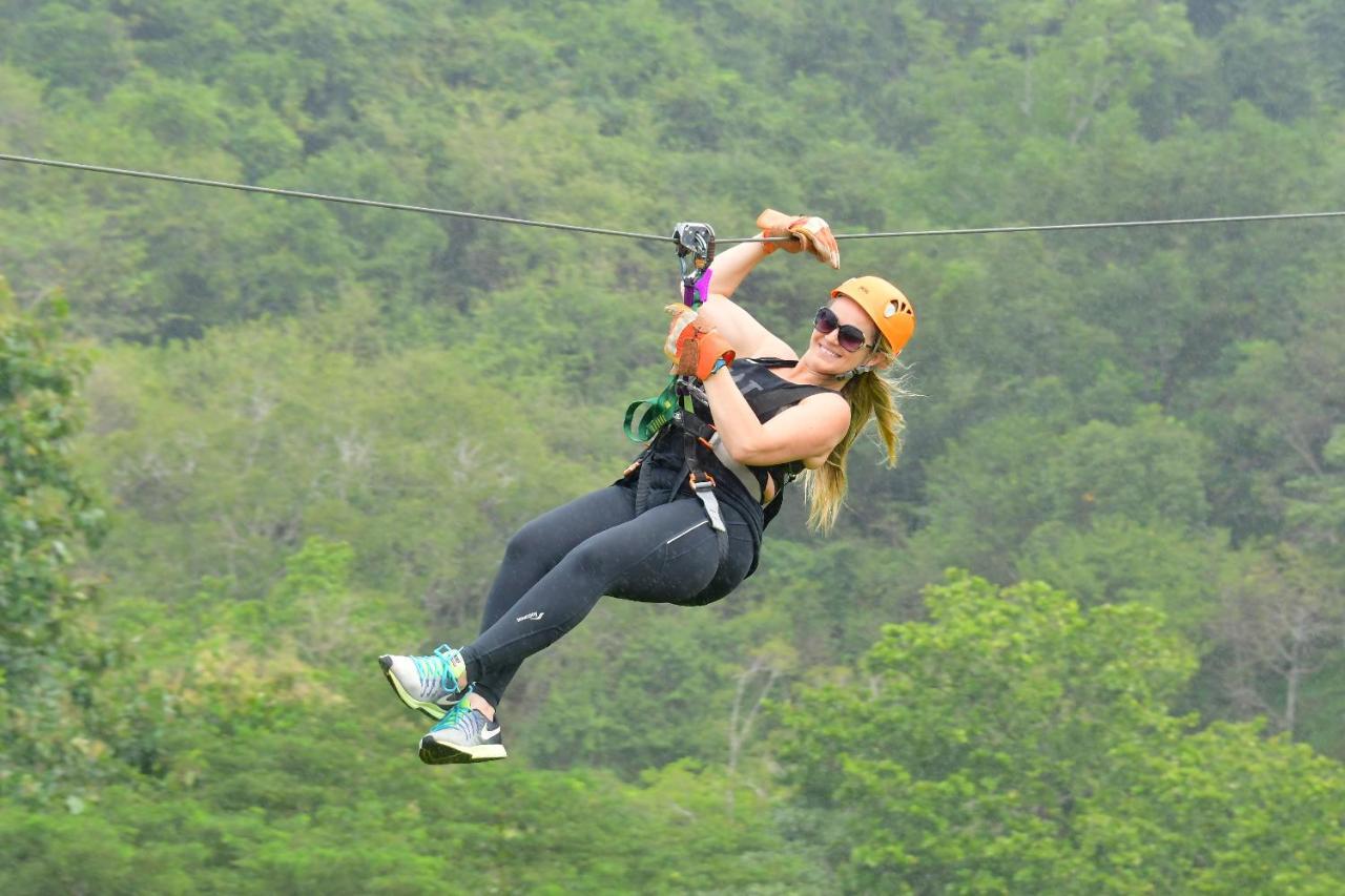 Quebrada GanadoCarara Adventure Park住宿加早餐旅馆 外观 照片